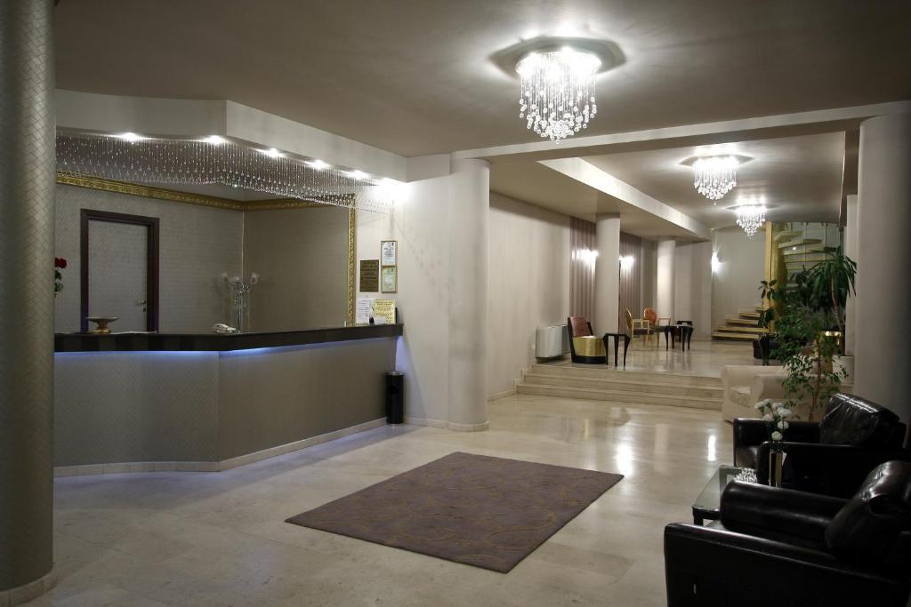 Hotel Dumbrava Bacău Interior foto